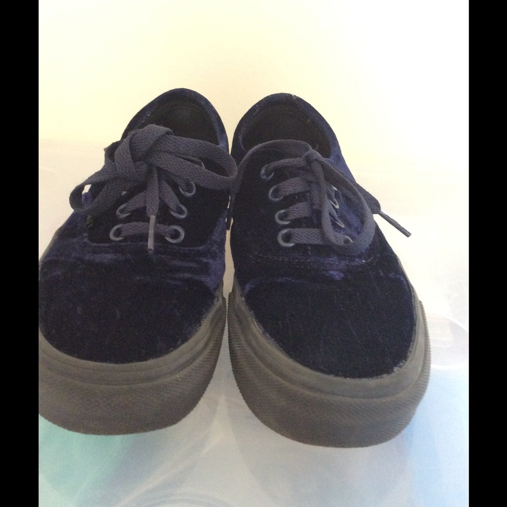 Navy Crush Velvet Lace up Vans - Picture 2 of 4